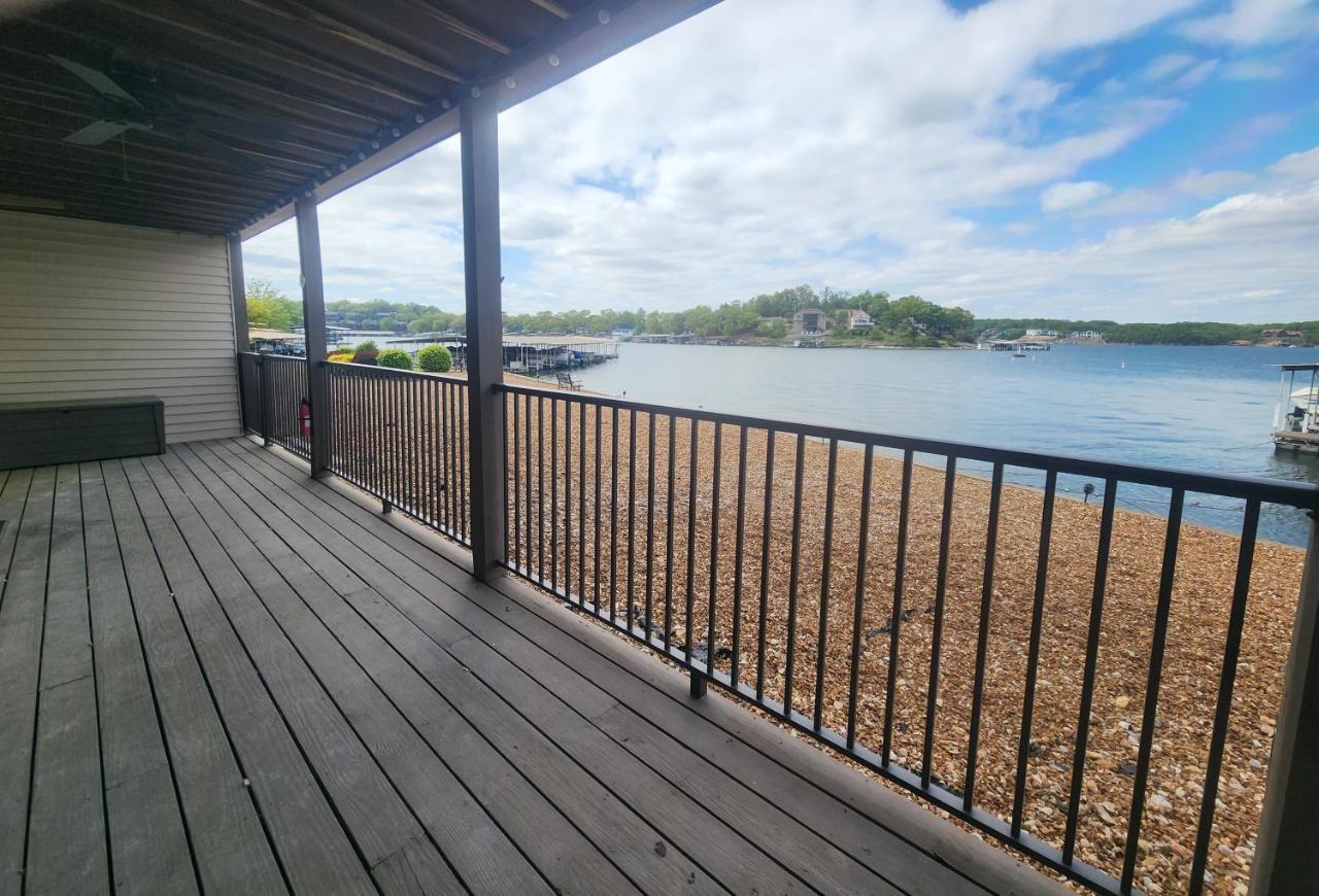 Lakefront Condo With A View Osage Beach Exterior photo